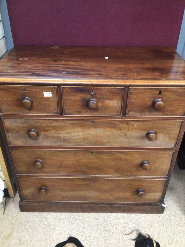 A VICTORIAN MAHOGANY THREE OVER THREE CHEST OF DRAWERS, 106 X 53 X 106CM - Image 3 of 3