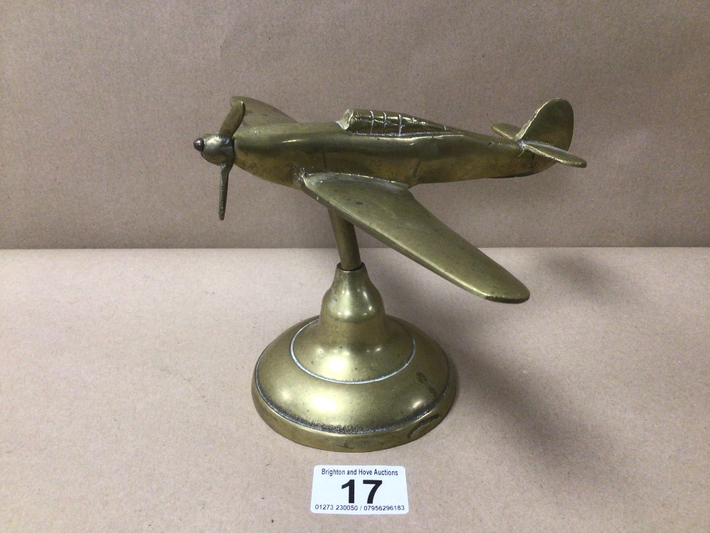 A VINTAGE SOLID BRASS HURRICANE MODEL AEROPLANE 24CM X 17CM