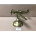 A VINTAGE SOLID BRASS HURRICANE MODEL AEROPLANE 24CM X 17CM