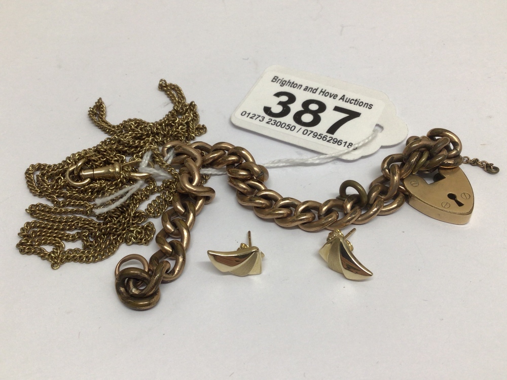 A PAIR OF 375 MARKED GOLD EARRINGS WITH YELLOW METAL CHAIN 333 AND A YELLOW METAL BRACELET - Image 2 of 7