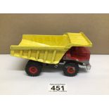 A PLAY WORN DINKY TOY AVELING BARFORD CENTAUR DUMP TRUCK