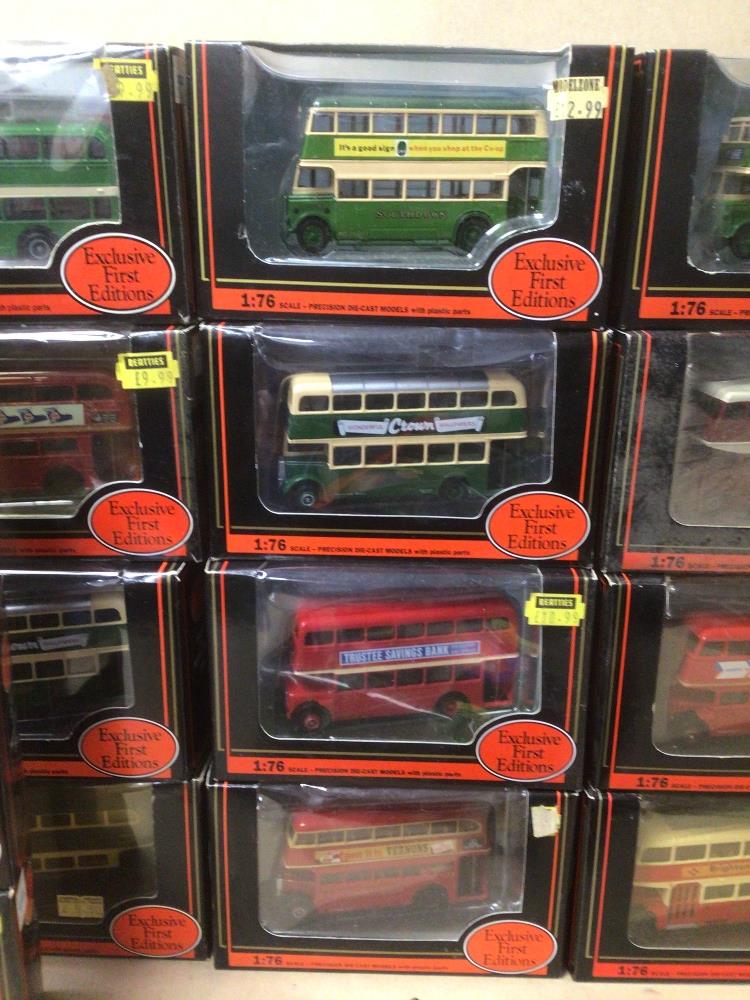 A COLLECTION OF GILBOW EXCLUSIVE FIRST EDITIONS DIE-CAST MODELS OF DOUBLE DECKER BUSES IN BOXES 1: - Image 5 of 6
