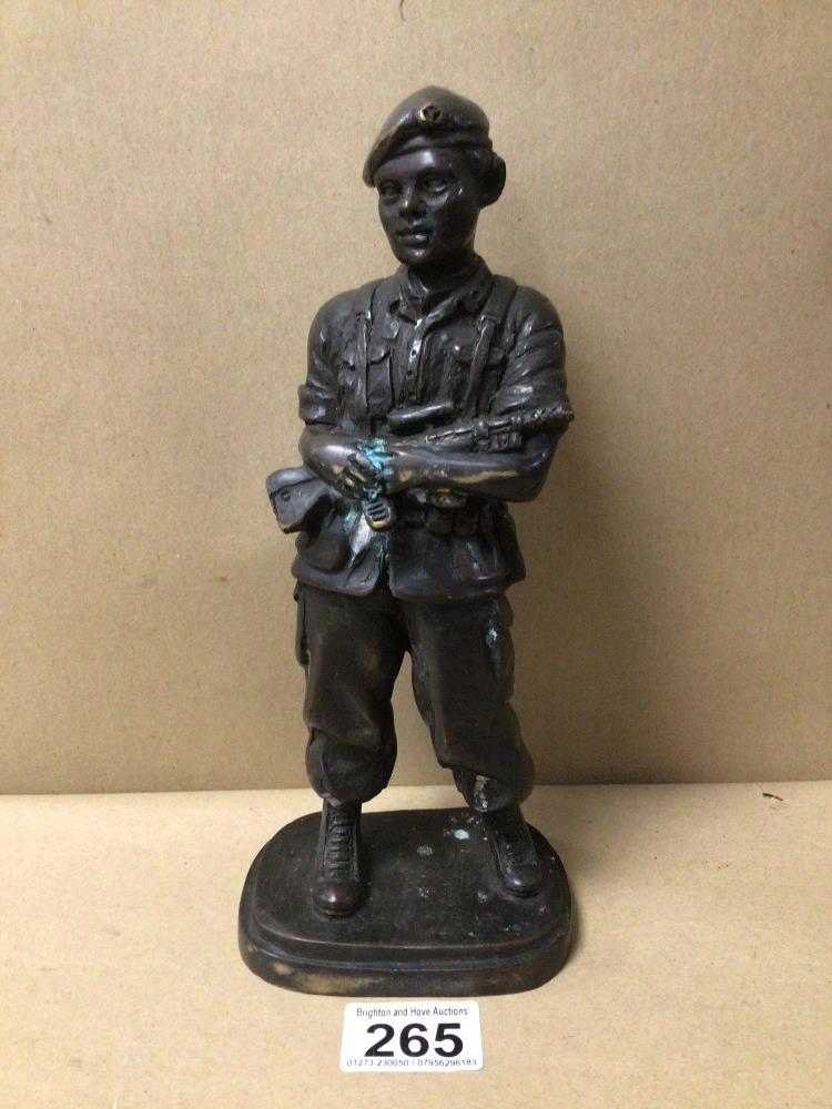 BRONZE FIGURE FIRST WORLD WAR SOLDIER, 25CM