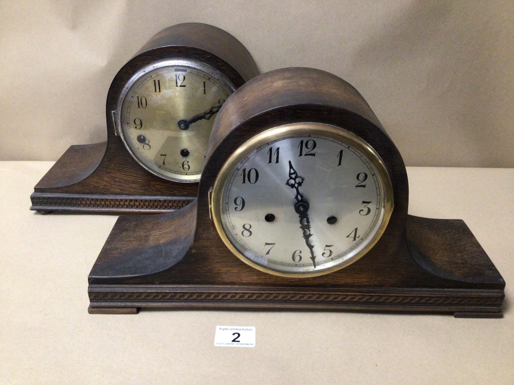 TWO OAK CASED MANTLE CLOCKS ONE WESTMINSTER CHIME BOTH WITH PENDULUM - Image 2 of 4