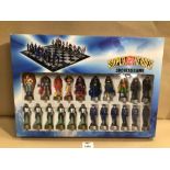 BOXED SUPER HEROS 3D CHESS SET