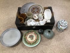 AN EXTENSIVE COLLECTION OF POTTERY WARE, INCLUDES PALISSY, VILLEROY & BOCH, SPODE, AND MORE, SOME