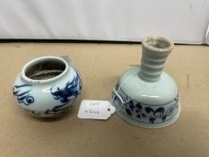 TWO EARLY PIECES OF CHINESE PORCELAIN STEM CUP AND SMALL VASE, THE LARGEST, 9CM (MING)