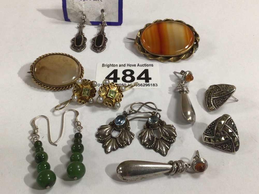 MIXED JEWELLERY ITEMS, SILVER, JADE AND MORE - Image 2 of 5