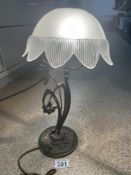 A VINTAGE BRASS AND GLASS SIDE LAMP, 42CM