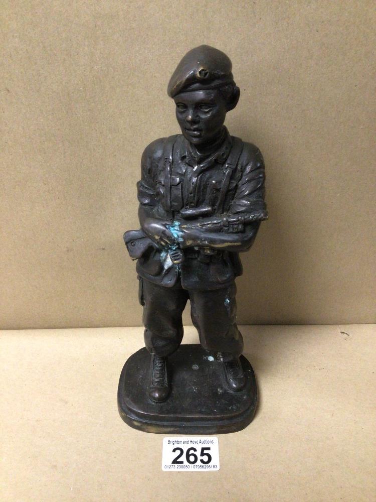 BRONZE FIGURE FIRST WORLD WAR SOLDIER, 25CM - Image 2 of 4