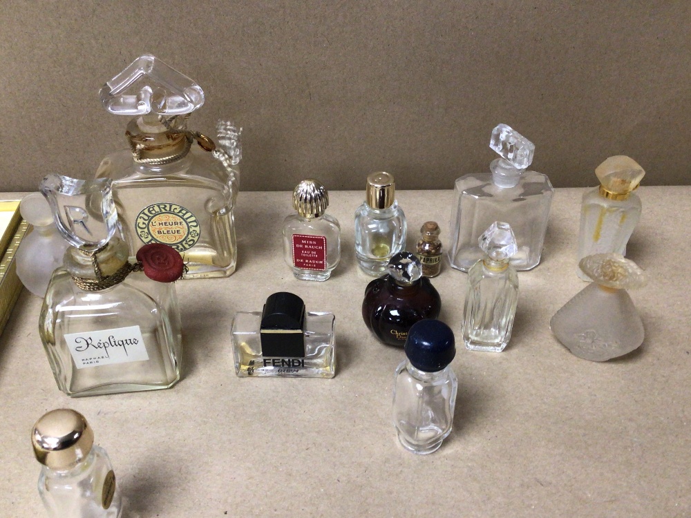 A QUANTITY OF MINIATURE PERFUME BOTTLES (EMPTY) - Image 2 of 7