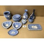 A MIXED COLLECTION OF BLUE AND WHITE JASPERWARE WEDGWOOD, WITH A NAO FIGURE AND A PAIR OF CUT