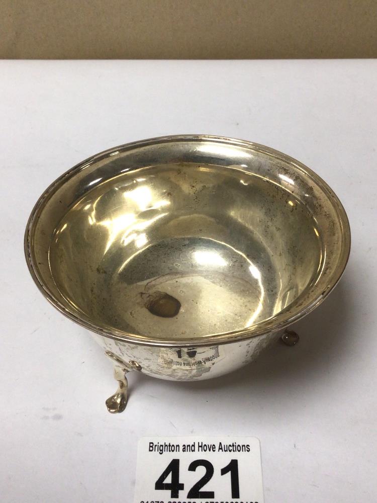 A HALLMARKED SILVER CIRCULAR BOWL, 64G - Image 2 of 3