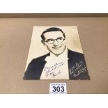 A SIGNED PHOTOGRAPH OF AMERICAN ACTOR HAROLD LLOYD