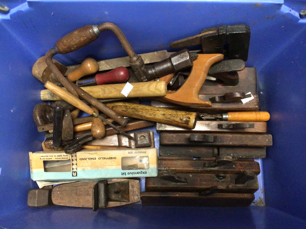 A COLLECTION OF VICTORIAN/VINTAGE TOOLS, PLANES, SCRIBES, SAW AND MORE - Image 2 of 2