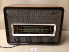 A VINTAGE SOBELL VALVE RADIO MODEL 636 W.F WORKING ORDER