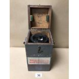 WW2 AIR MINISTRY RAF HAND HELD GIMBAL SIGHTING COMPASS TYPE 06A BOXED