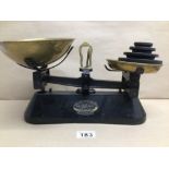 A VINTAGE F.J. THORNTON & CO LTD ‘THE VIKING’ SET OF SCALES WITH WEIGHTS