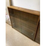 LARGE WOODEN DISPLAY CABINET WITH GLASS SHELVING AND GLASS SLIDING DOORS, 106 X 91 X 18CM