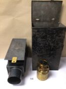 A VICTORIAN MAGIC LANTERN SLIDE PROJECTOR (UNTESTED)