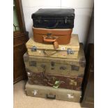 QUANTITY OF VINTAGE SUITCASES