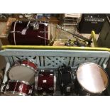 MAPEX DRUM KIT INCLUDES PEARL