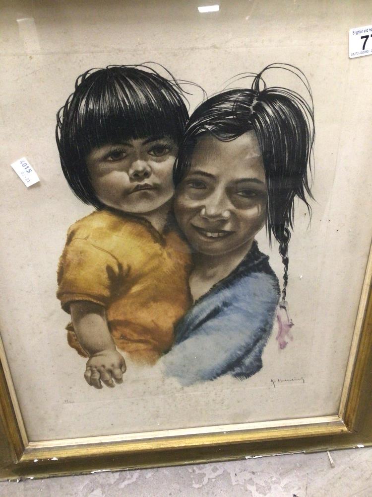 AN INDISTINCTLY SIGNED PRINT OF A BOY AND GIRL (84/350), GILT-FRAMED AND GLAZED, 58CM X 68CM - Image 2 of 4