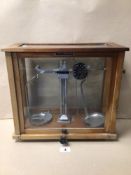 A VINTAGE GRIFFIN AND GEORGE (QUICK WAY CHAIN DIAL) CASED SCIENTIFIC APOTHECARY SCALES IN GLASS CASE