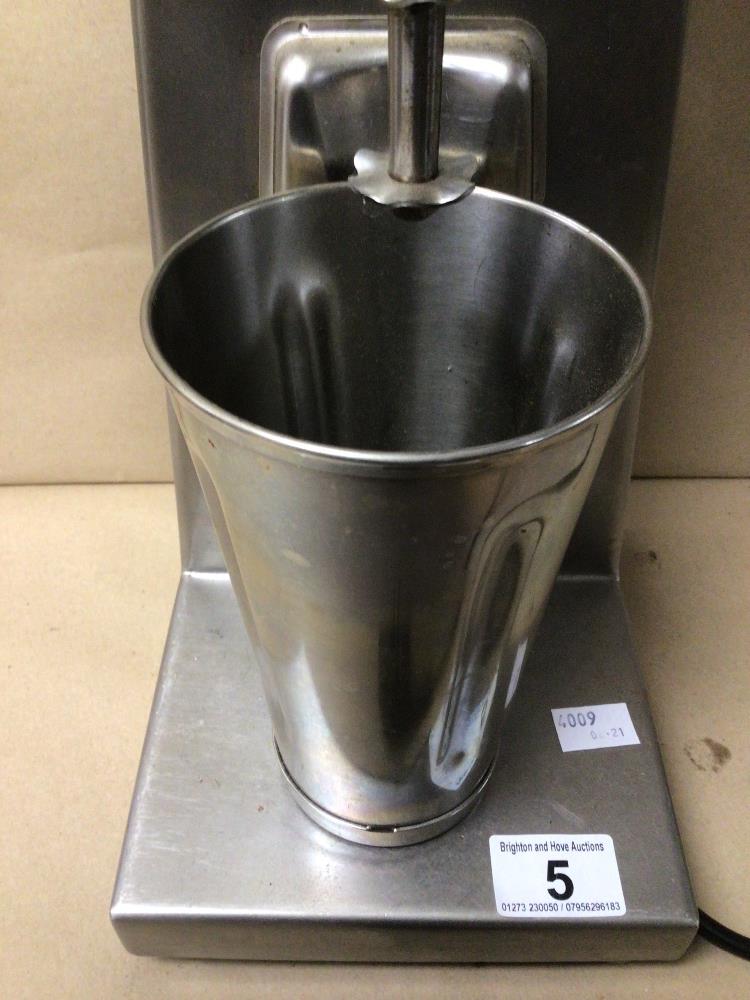 A LORENZ MIGUEL LOMI ELECTRIC MILKSHAKE MIXER, MODEL 6A (19339) WITH A MATCHING 18/8 STAINLESS STEEL - Image 3 of 3