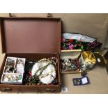 A CASED COLLECTION OF COSTUME JEWELLERY