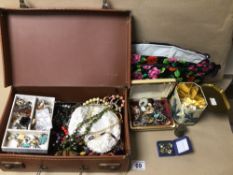 A CASED COLLECTION OF COSTUME JEWELLERY
