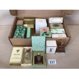 A MIXED COLLECTION OF MOSTLY BOXED LADIES PERFUME, MOST OF WHICH ARE EMPTY BOTTLES, INCLUDES