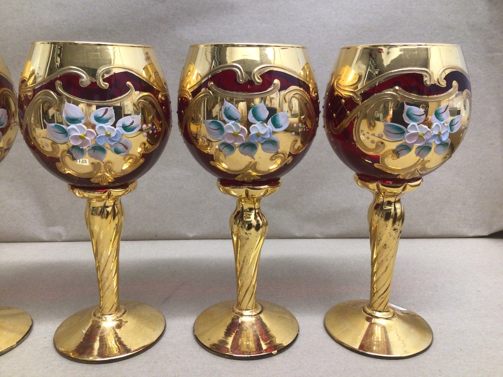 A SET OF SIX MURANO STYLED RUBY RED GILDED AND ENAMELED WINE GLASSES - Image 3 of 4