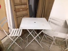 WHITE METAL FOLDING GARDEN TABLE WITH TWO WHITE FOLDING CHAIRS