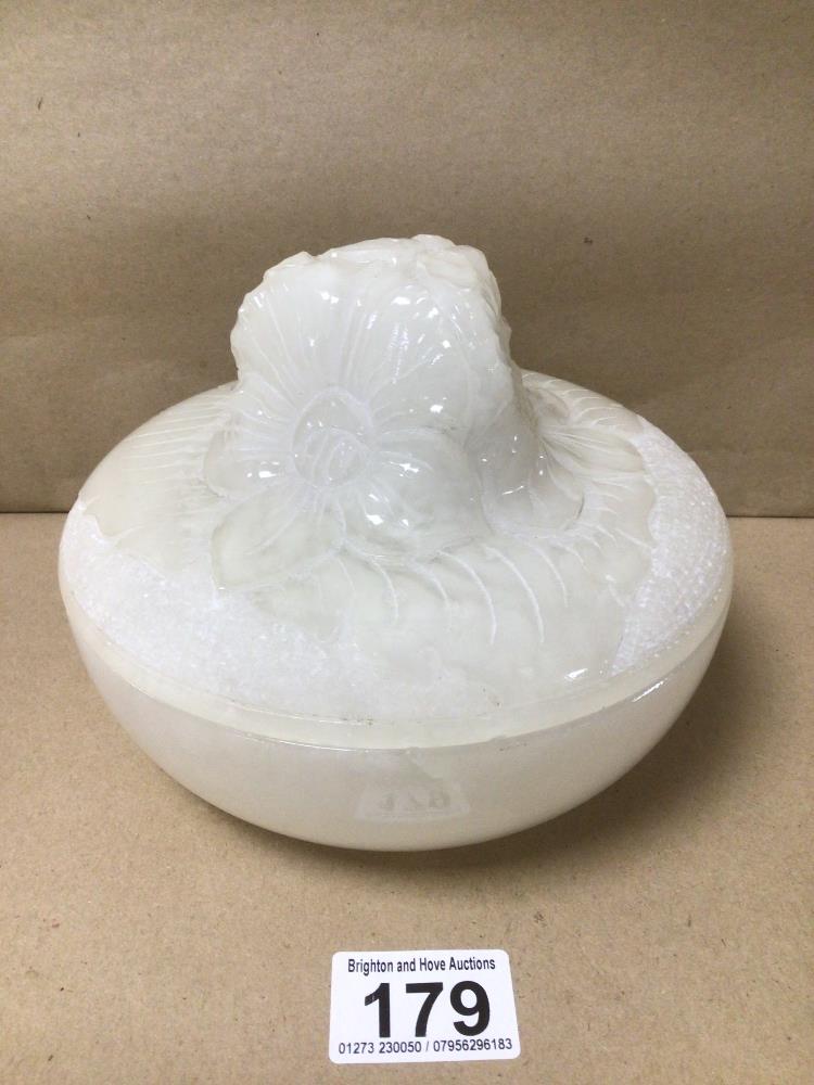 ALABASTER LIDDED DISH/BOWL