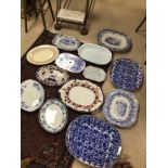 MIXED VARIETY OF MOSTLY ‘BLUE AND WHITE’ MOTIF OVAL CHINA WARE SERVING PLATTERS AND DISHES, SOME