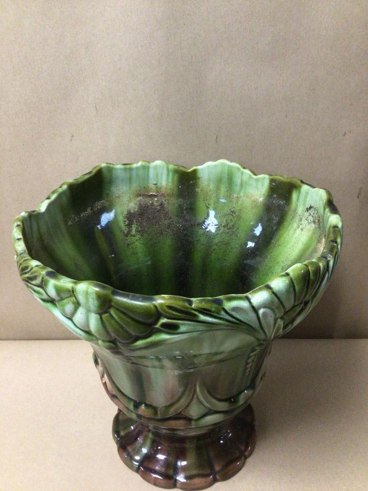 A MAJOLICA STYLED JARDINIERE PLANTER, WITH MARKINGS TO BASE (RD 844878) CHRISTOPHER DRESSER - Image 2 of 4