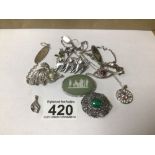 MIXED SILVER/WHITE METAL JEWELLERY, BROOCH, EARRINGS, NECKLACE AND PENDANTS