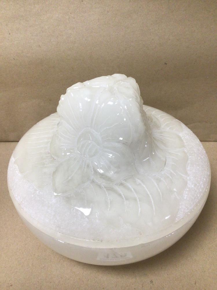 ALABASTER LIDDED DISH/BOWL - Image 2 of 5