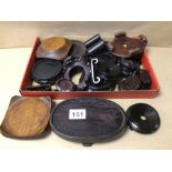 MIXED VARIETY OF WOODEN COASTERS, IN VARIOUS SIZES AND SHAPES