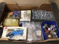 BOX OF SCALE MODEL KITS AND PAINTS, INCLUDES AIRFIX AND MORE, SOME BOXED, SOME SEALED IN BAGS