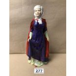 A ROYAL DOULTON FIGURINE (ELEANOR OF PROVENCE) HN2009, 25CM