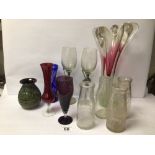 MIXED VINTAGE GLASS, INCLUDES FOUR VINTAGE MILK BOTTLES AND MORE