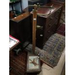 SET OF VICTORIAN W AND T AVERY BIRMINGHAM MEASURING SCALES, WOOD AND BRASS