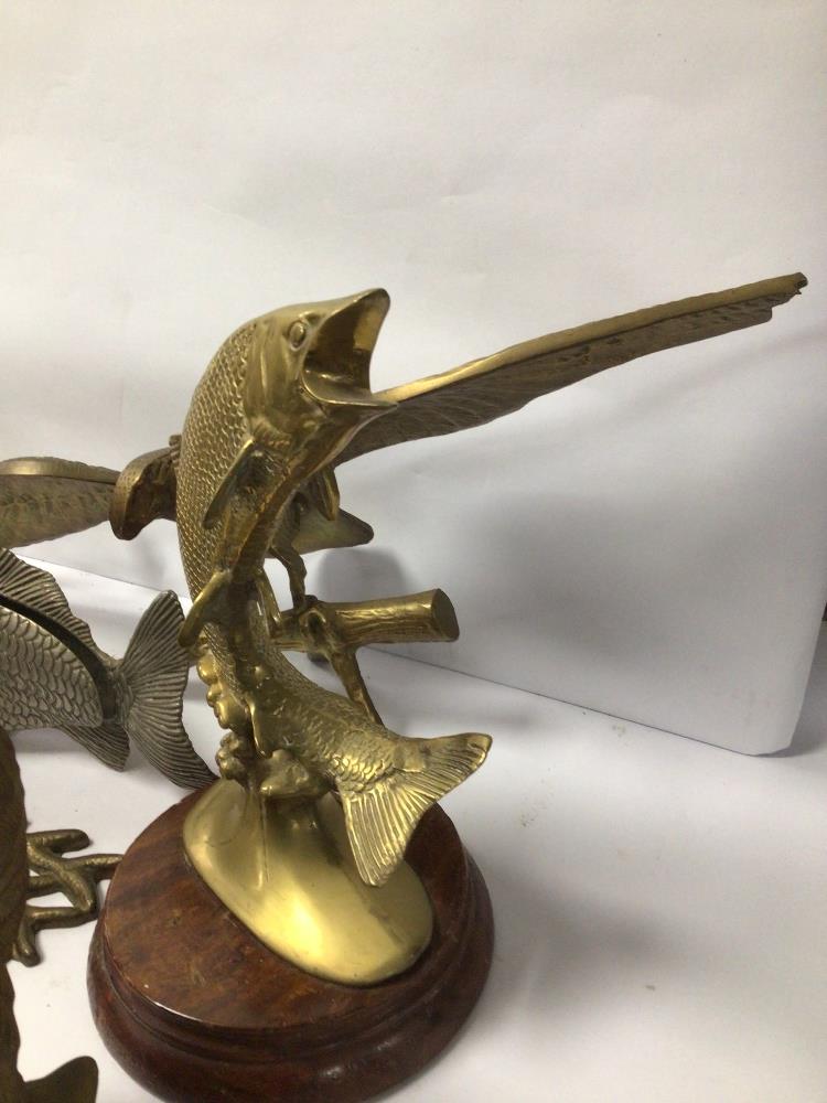 MIXED METAL ANIMAL FIGURES, FISH OWLS, EAGLE AND MORE - Image 6 of 7