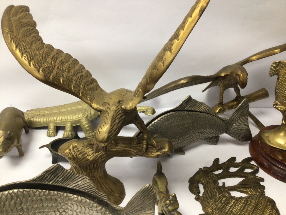 MIXED METAL ANIMAL FIGURES, FISH OWLS, EAGLE AND MORE - Image 5 of 7