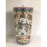 A CHINESE FAMILLE ROSE CERAMIC UMBRELLA STAND, 46CM