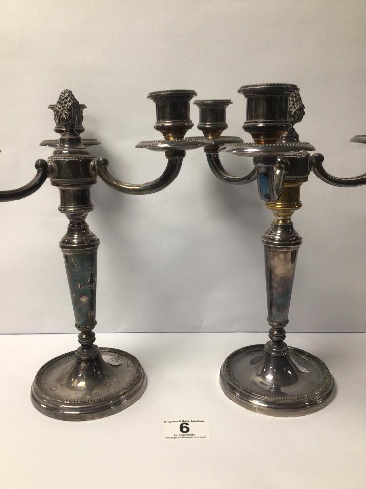 A PAIR OF HEAVY WEIGHTED THREE BRANCH CANDELABRAS IN SILVER PLATE, 27CM - Image 4 of 4