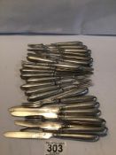 SET OF TWELVE GEORGE III SCOTTISH SILVER DESSERT KNIVES AND FORKS, TOTAL WEIGHT 810 GRAMS