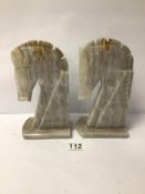 MID-CENTURY PAIR OF HORSE HEAD BOOKENDS IN GREY/WHITE MARBLE, BEING 12CM X 22CM